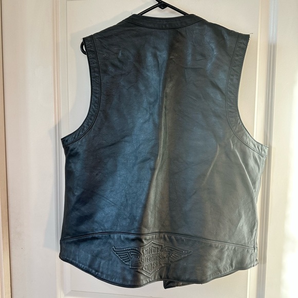 Vintage Made in USA Harley-Davidson Black Leather Silver Chain Vest,  Large - Picture 2 of 13